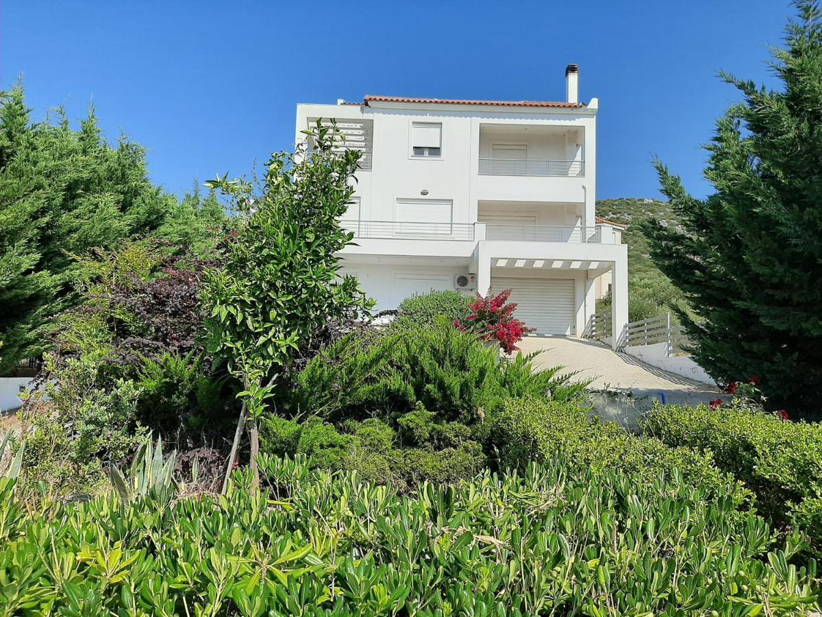 Aliveri Flat With Sea View Eksteriør billede